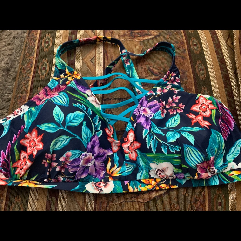 Bikini Top - Picture 4 of 6